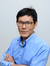 Photo of Dr Tay Kwang Hui